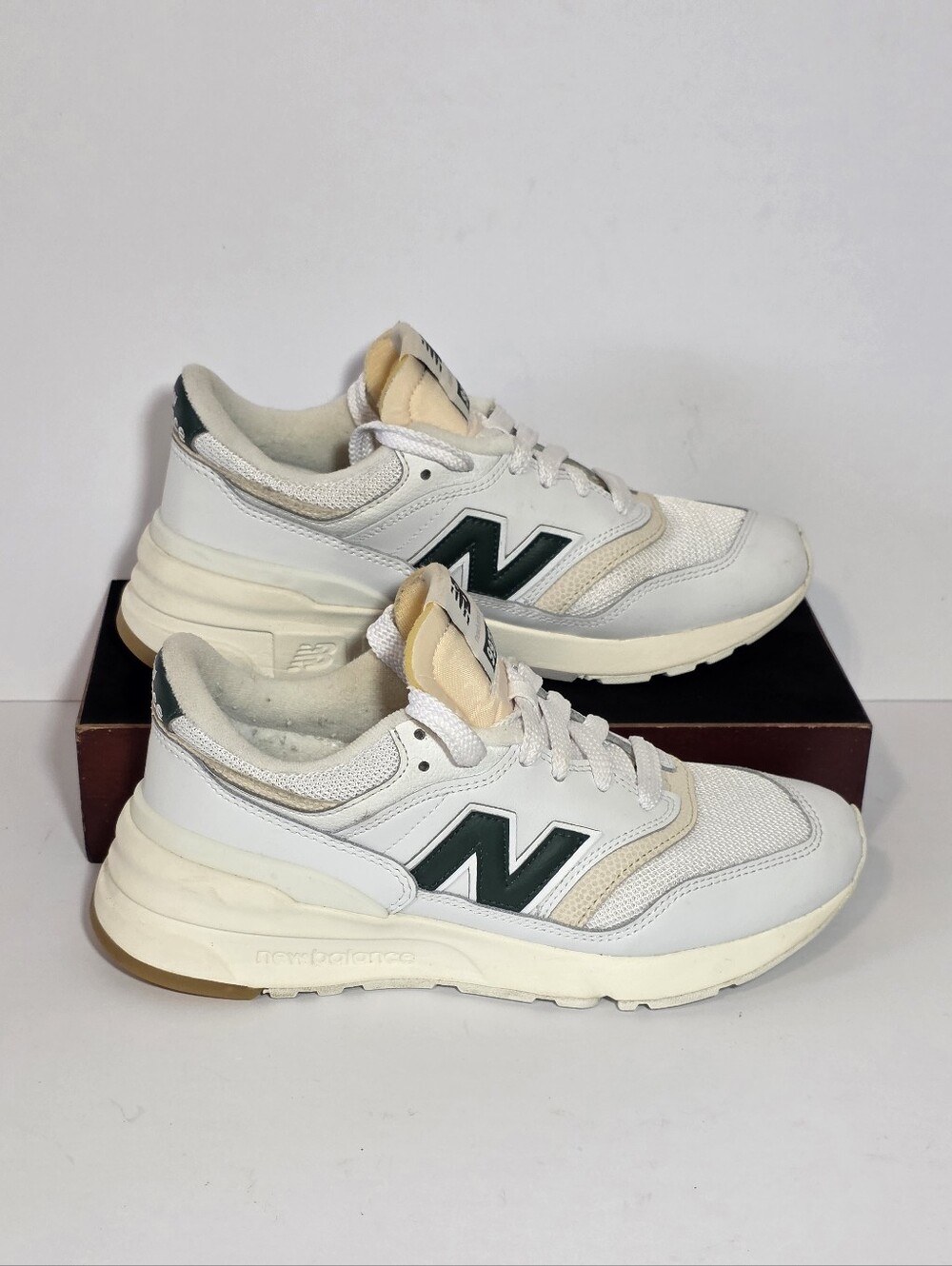 New Balance 997R White Nightwatch Green Shoes Mens 5.5 Women 7 U997RGA